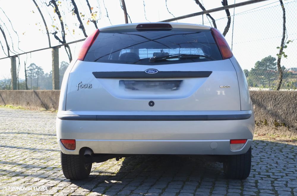 Ford Focus 1.8 TDdi Trend - 4