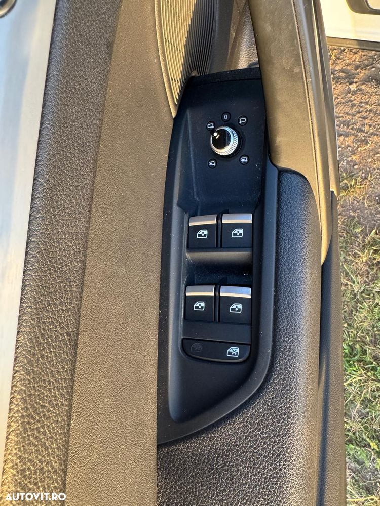 Audi Q5 50 TFSI e quattro S tronic PHEV S Line - 16