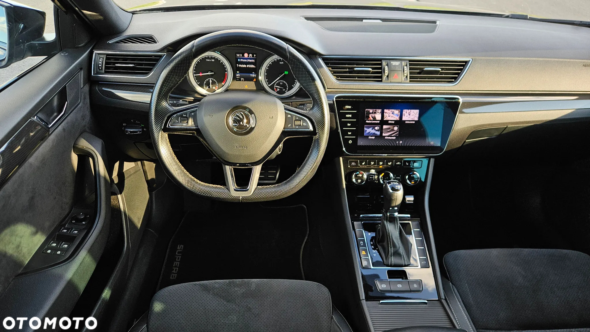 Skoda Superb 2.0 TDI Sportline DSG - 19