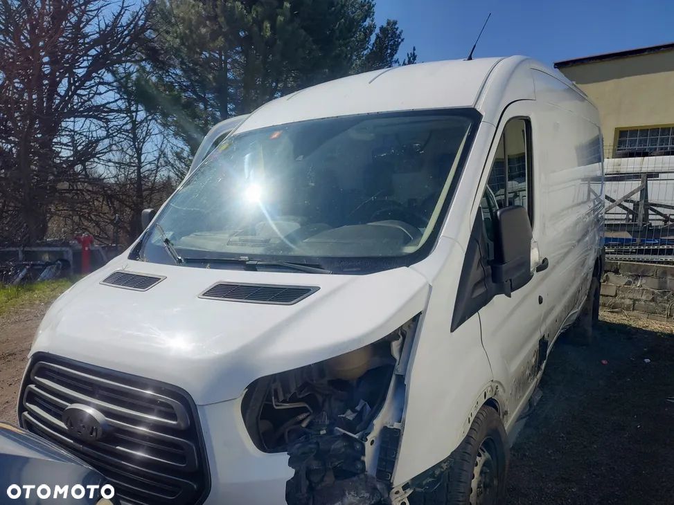 Ford Transit MK8 KONSOLA DESKA 2017 - 3