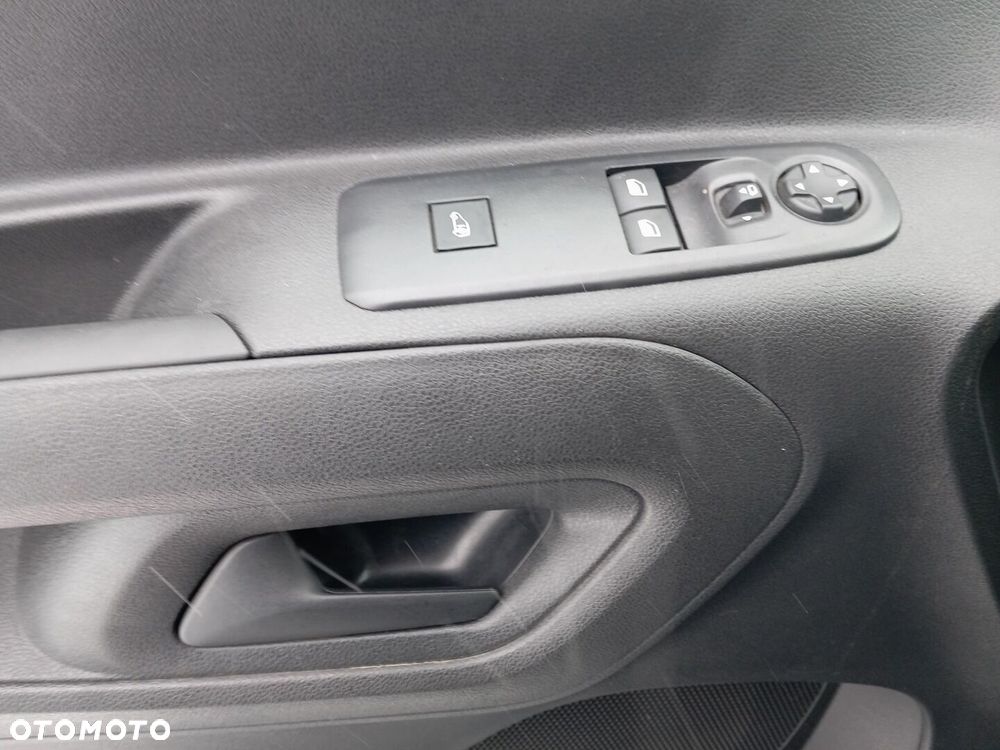 Toyota PROACE CITY - 18