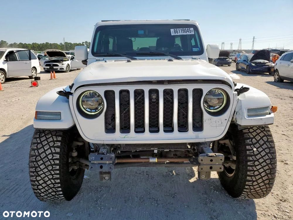 Jeep Wrangler - 5