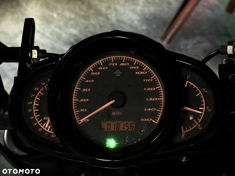 Harley-Davidson V-Rod Night Rod - 7