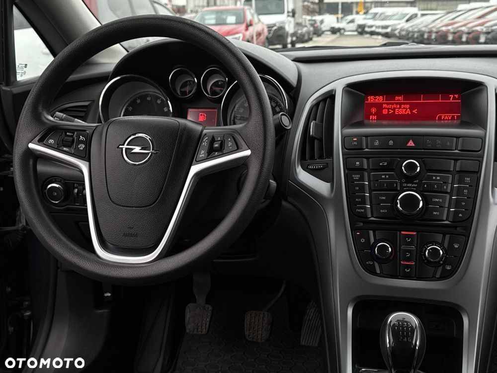Opel Astra - 14