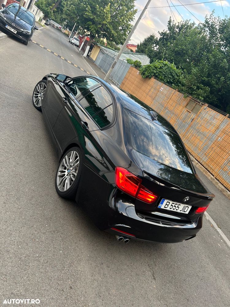 BMW Seria 3 330d AT M Sport - 3