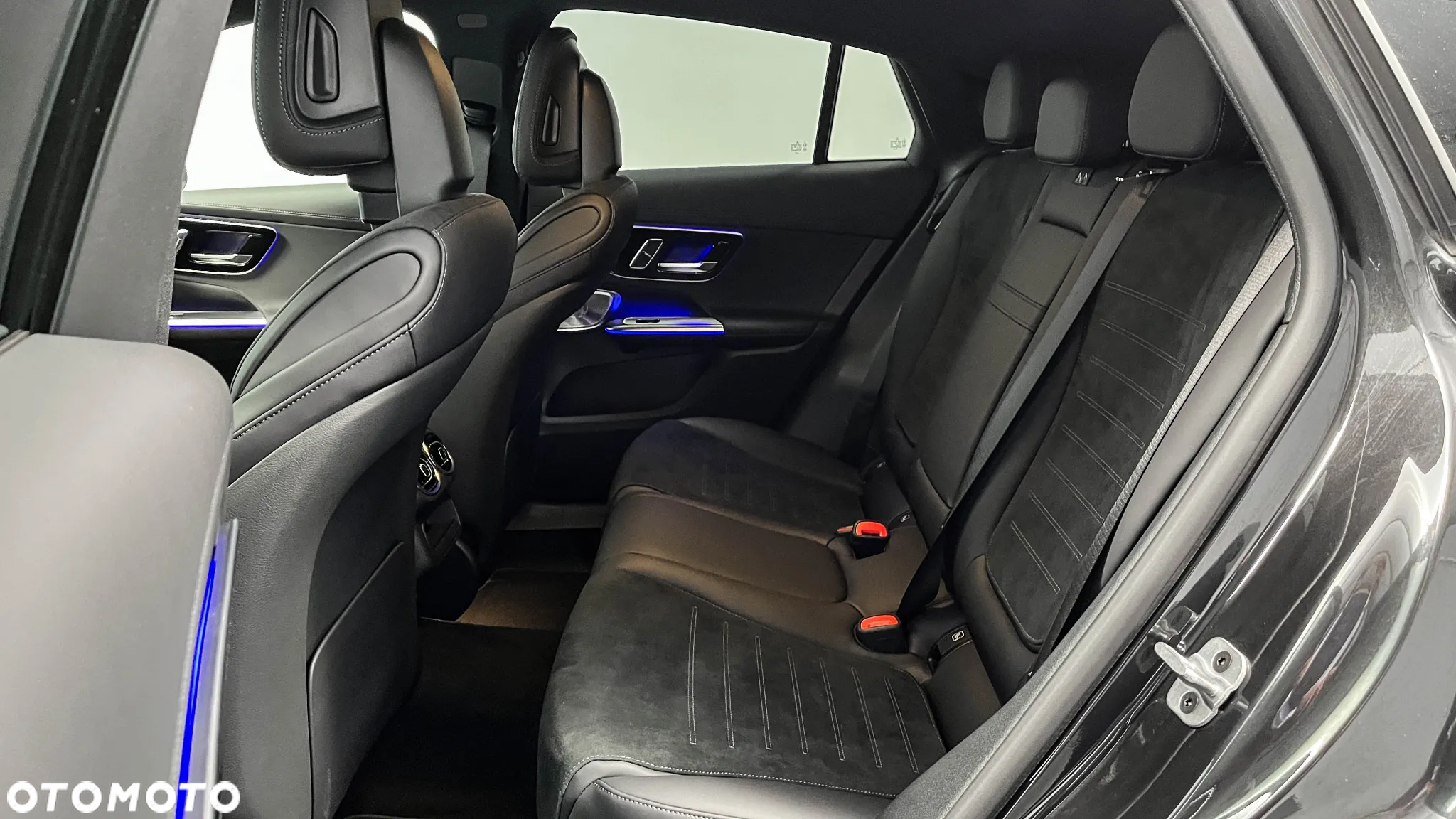 Mercedes-Benz GLC Coupe 220 d mHEV 4-Matic AMG Line - 12