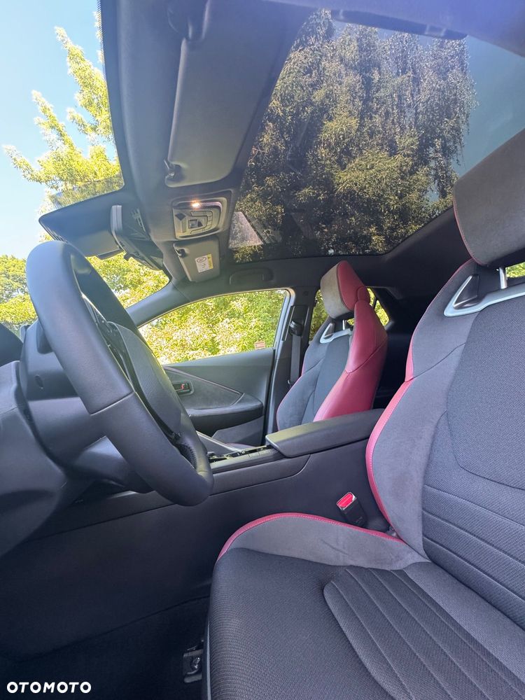 Toyota C-HR 2.0 PHEV Dynamic Force Tokyo Edition - 4