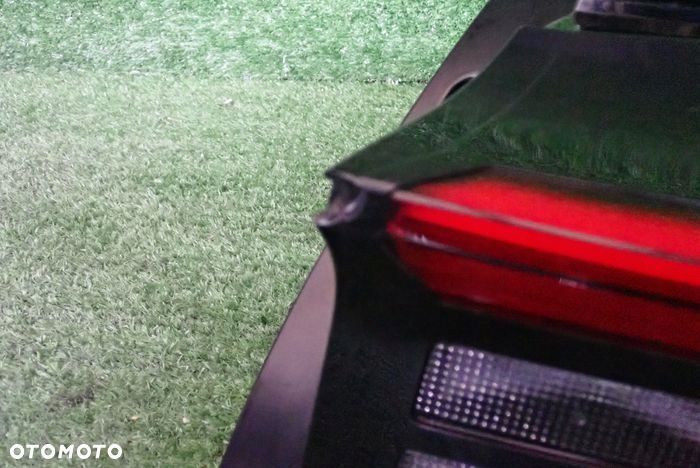 TOYOTA YARIS IV CROSS 20- lampa prawa tylna tył - 2