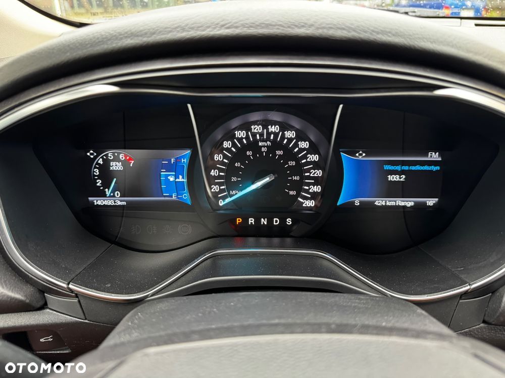 Ford Fusion 2.0 EcoBoost Titanium - 10