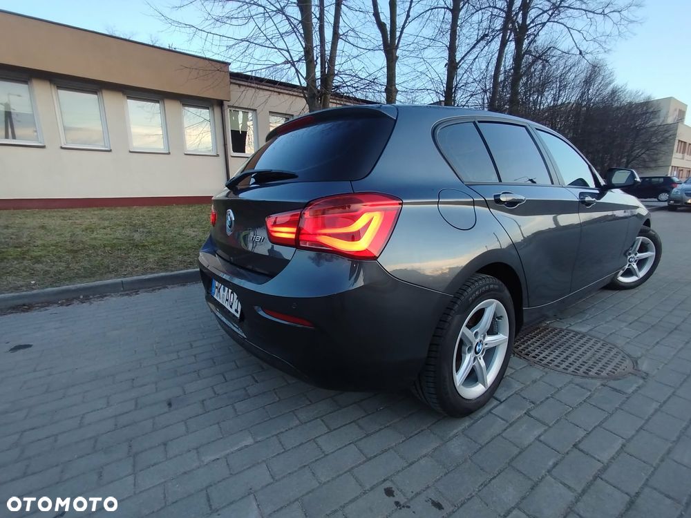 BMW Seria 1 118i Sport Line - 19