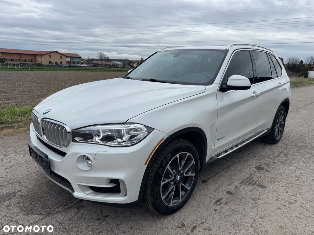 BMW X5 xDrive35i - 1