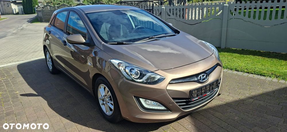 Hyundai i30 1.4 CRDi Trend - 14