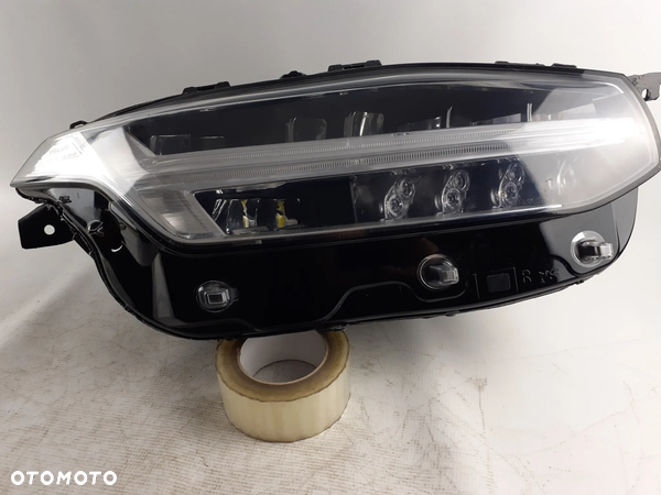 Lampa Volvo XC90 ll prawa full led 2015-2022.EUR.