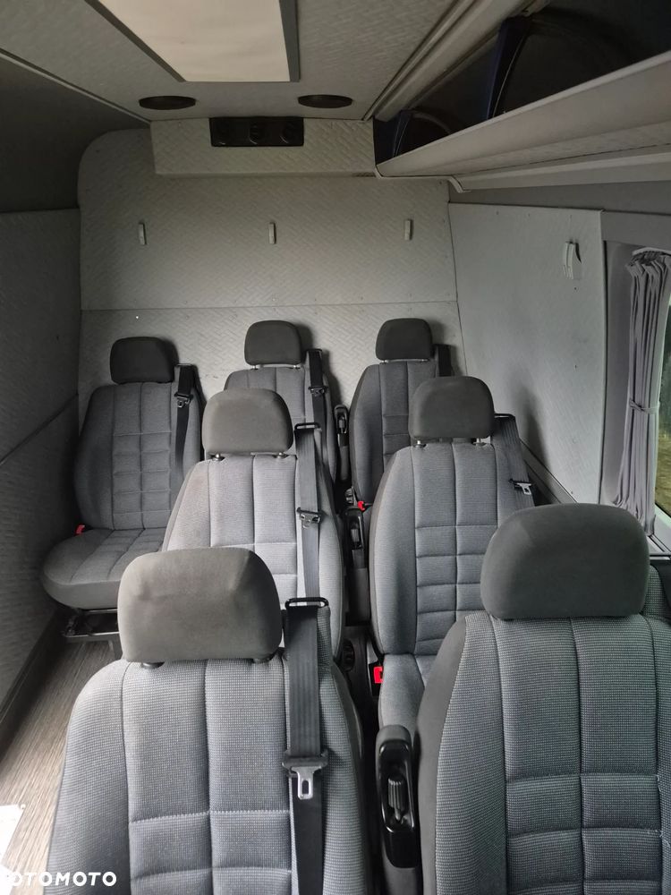 Volkswagen Crafter - 15