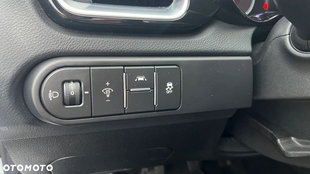 Kia Ceed 1.6 CRDi Vision - 25