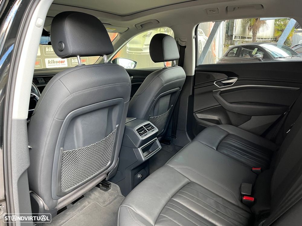 Audi e-tron 50 quattro Advanced - 48