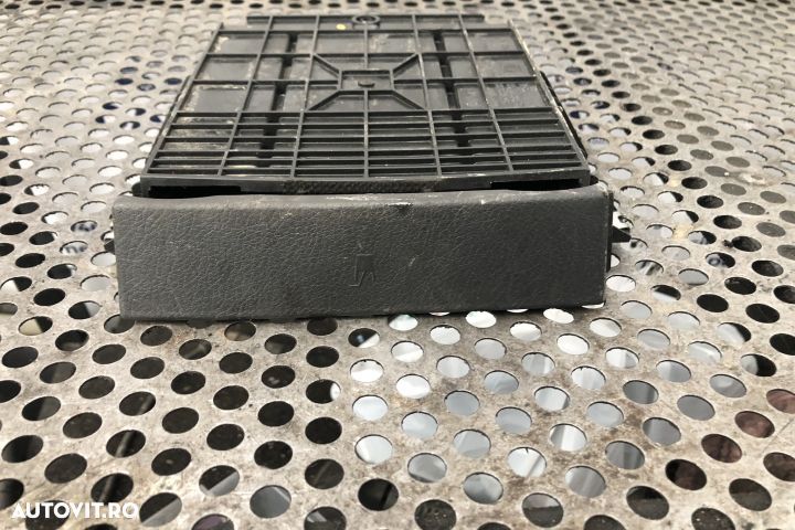 Suport pahare fata Chevrolet Aveo T200 [2003 - 2008] Sedan 1.4 MT (82 - 5