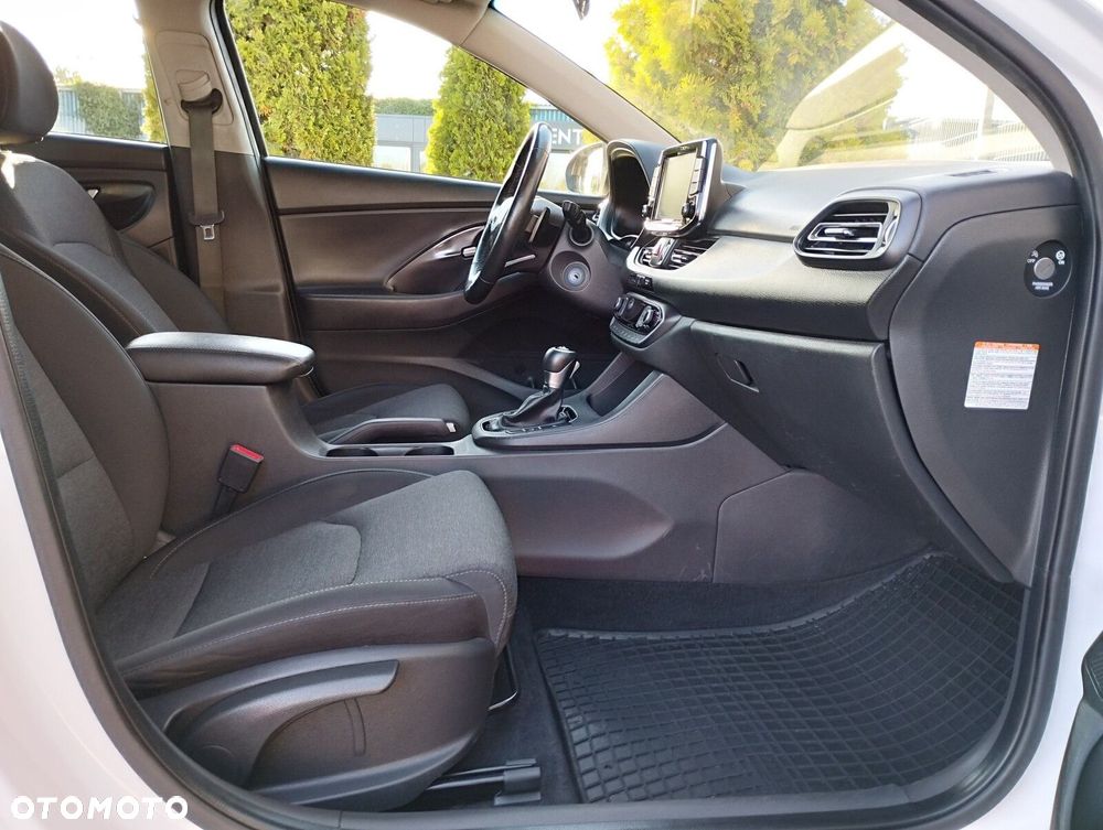 Hyundai i30 1.5 T-GDI 48V Smart DCT - 15