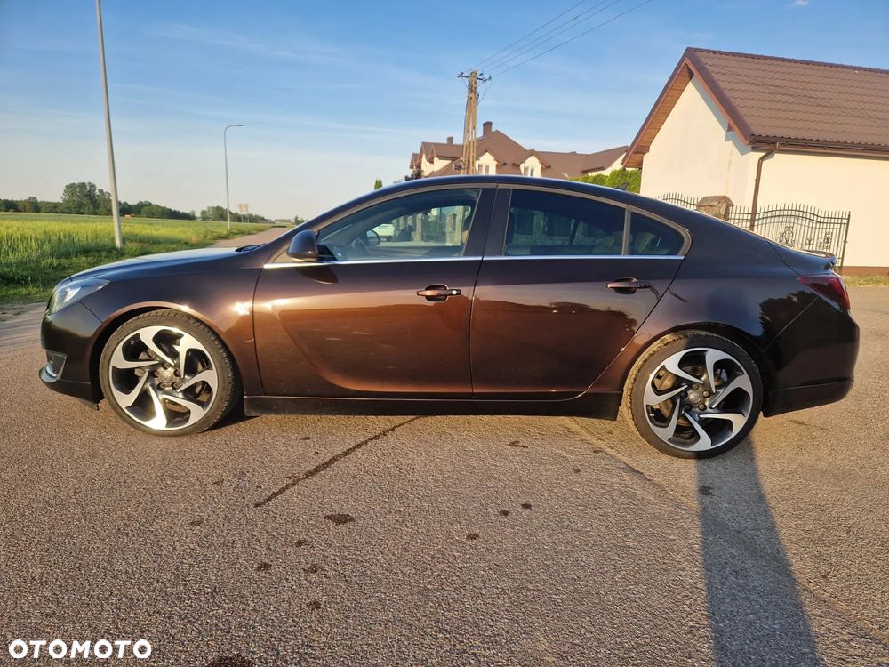 Opel Insignia - 8