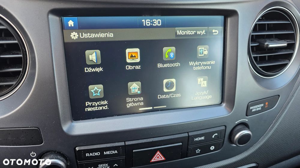 Hyundai i10 - 16