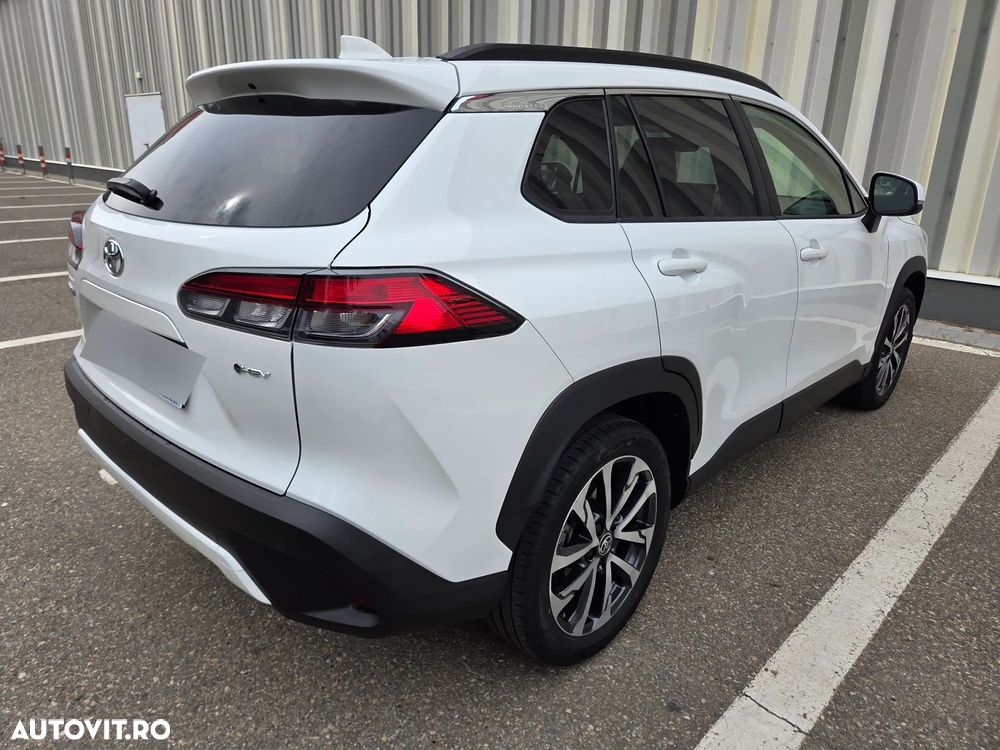 Toyota Corolla Cross - 10