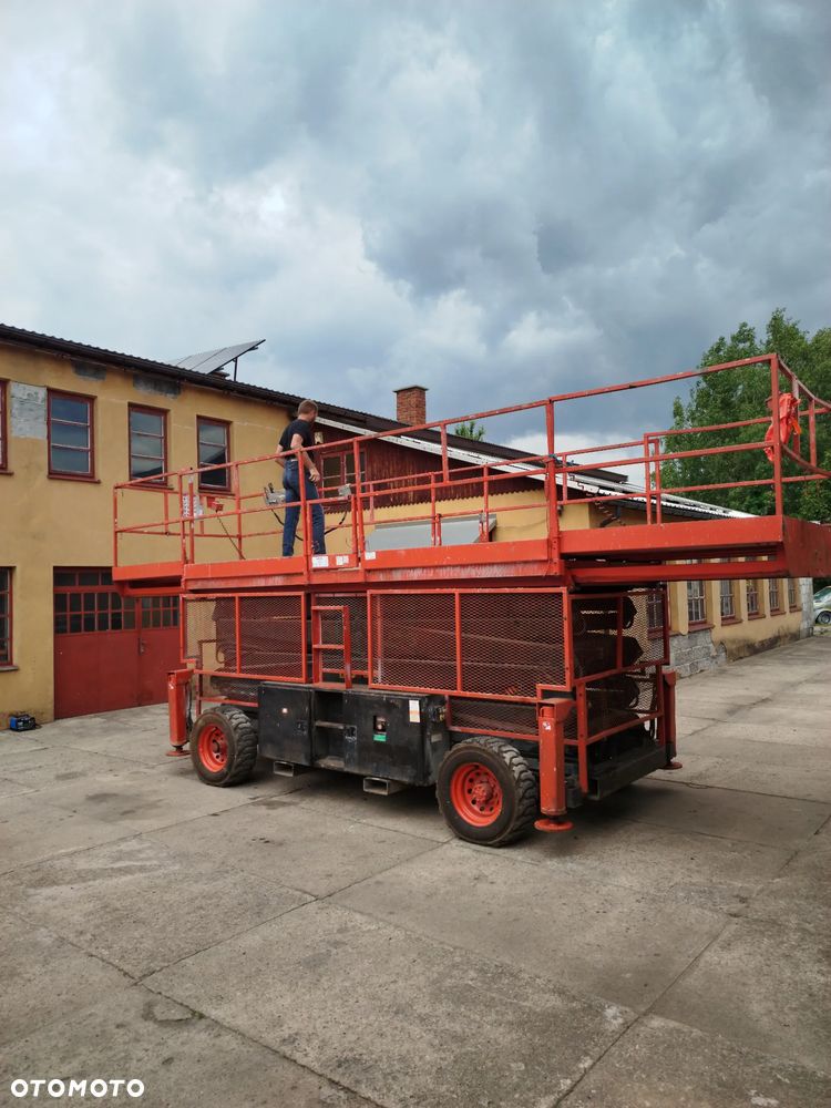 Skyjack Sj 9250 4x4 Diesel 17 metrów genie jlg teupen terenowy - 11