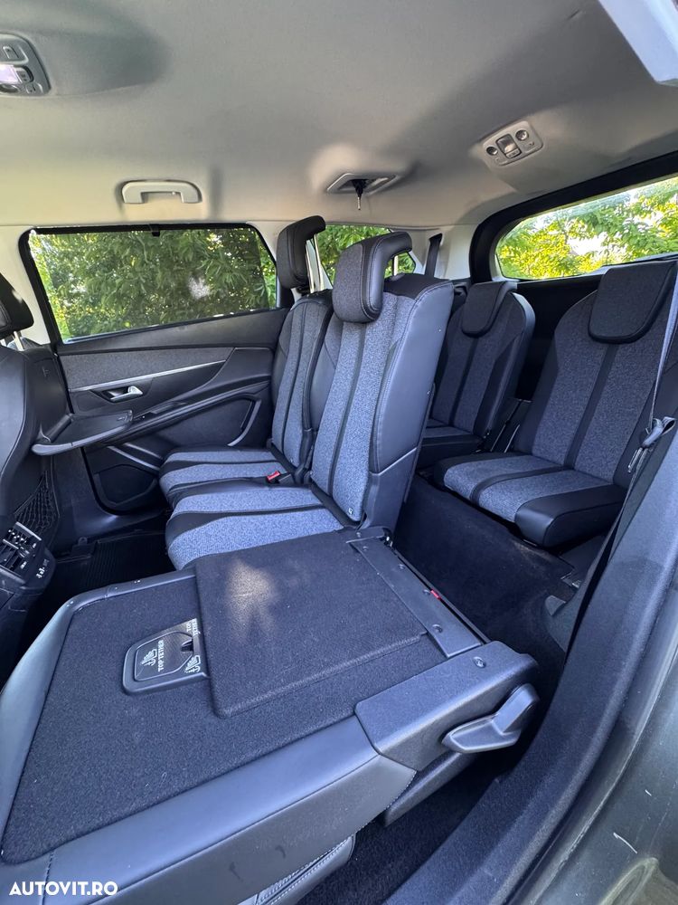 Peugeot 5008 1.6 BlueHDI EAT6 Allure - 16