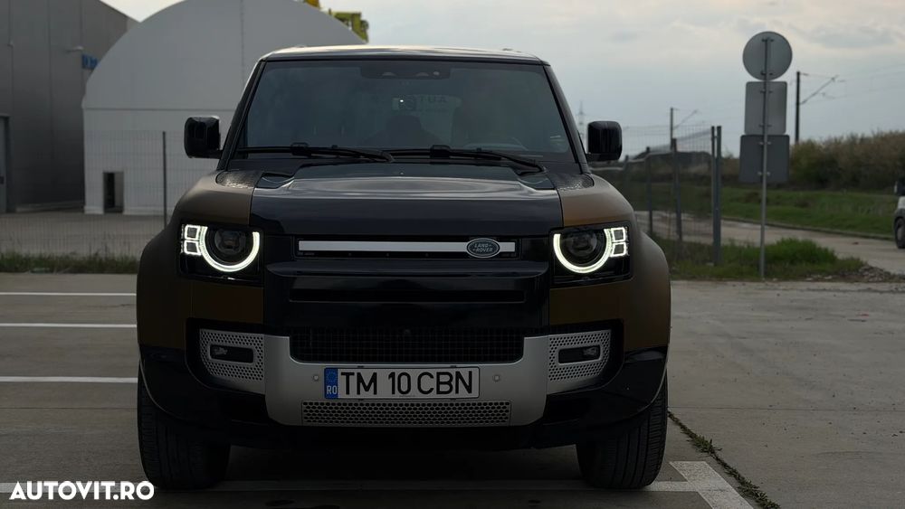 Land Rover Defender 90 3.0D 250 MHEV Hard Top X-Dynamic SE - 11