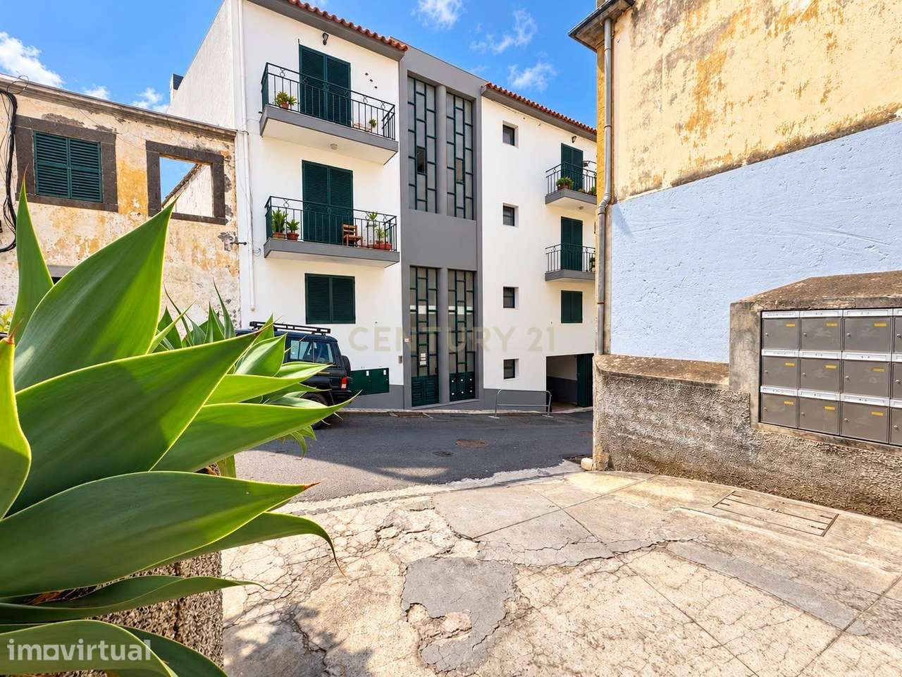 Apartamento T1 Renovado - Santa Maria Maior, Funchal - Grande imagem: 3/20