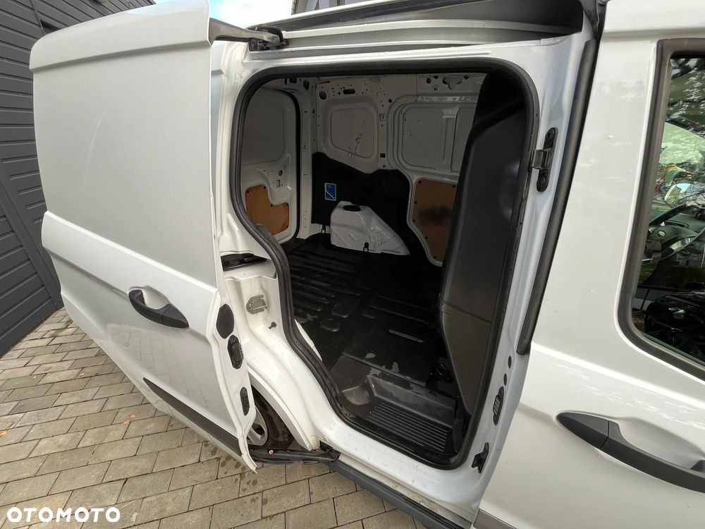 Ford Transit Courier Trend - 19