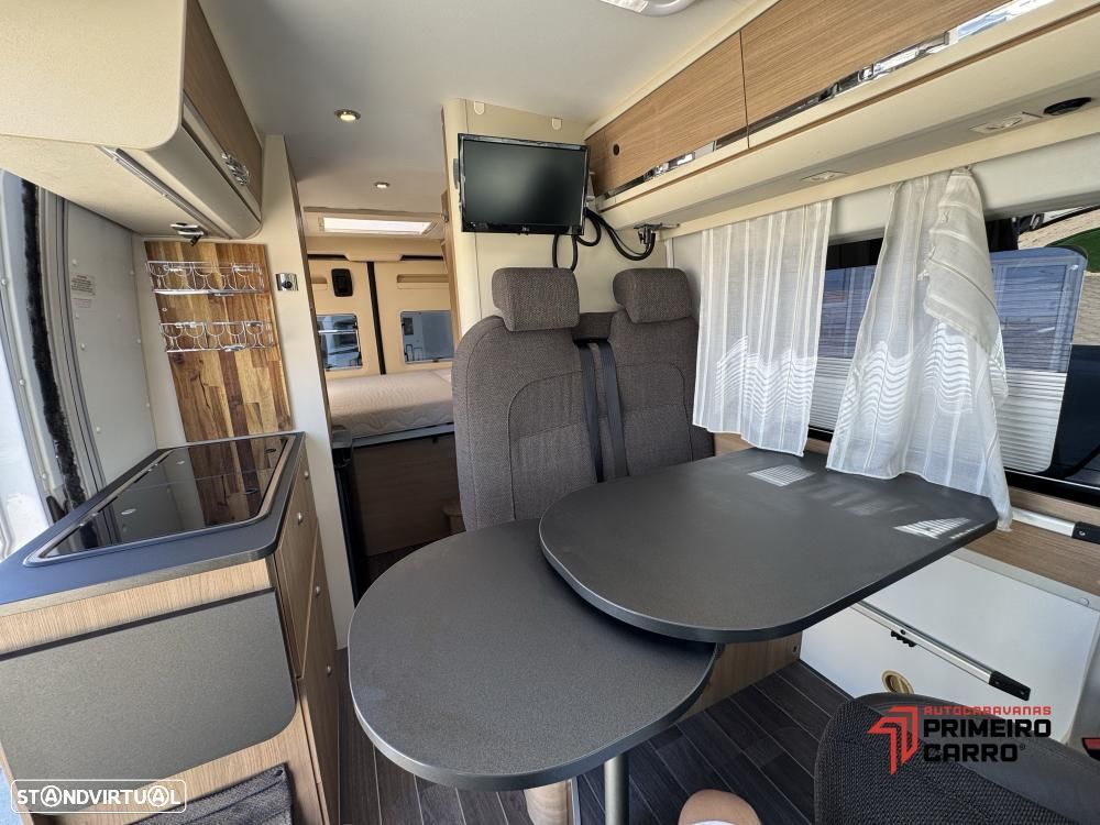 Adria Twin 600 SP cama transversal - 20