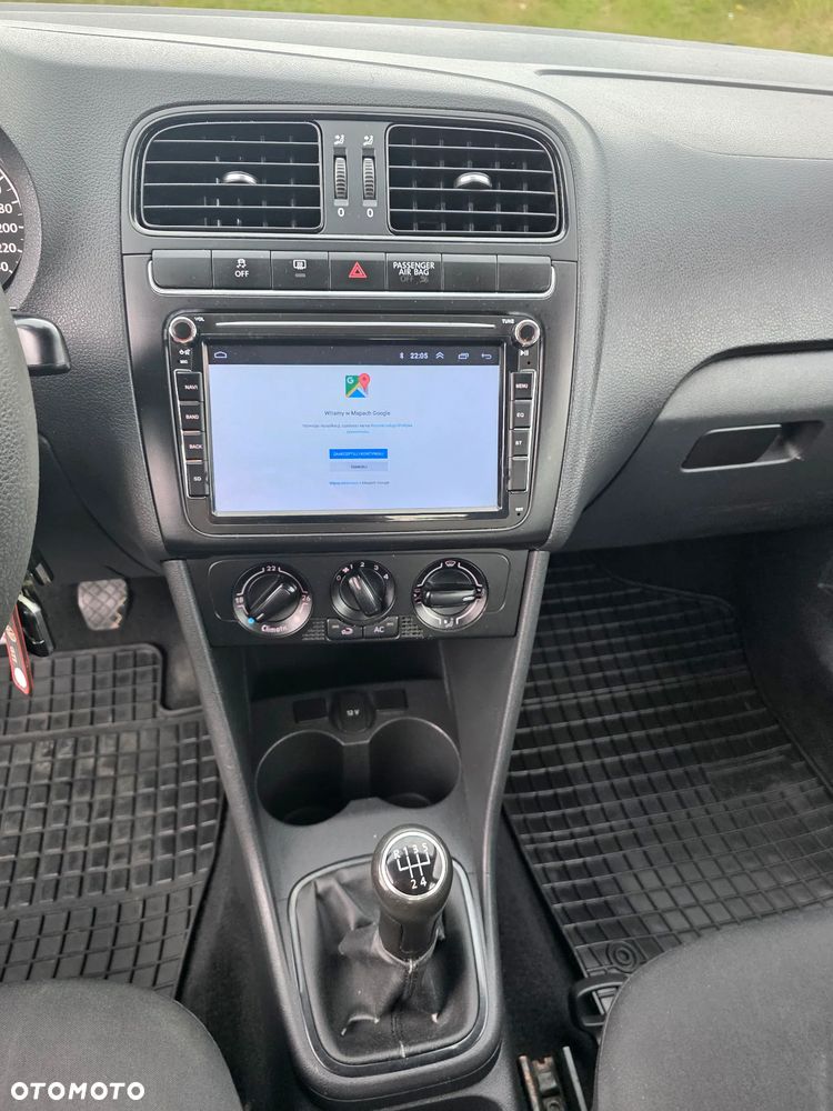 Volkswagen Polo - 12
