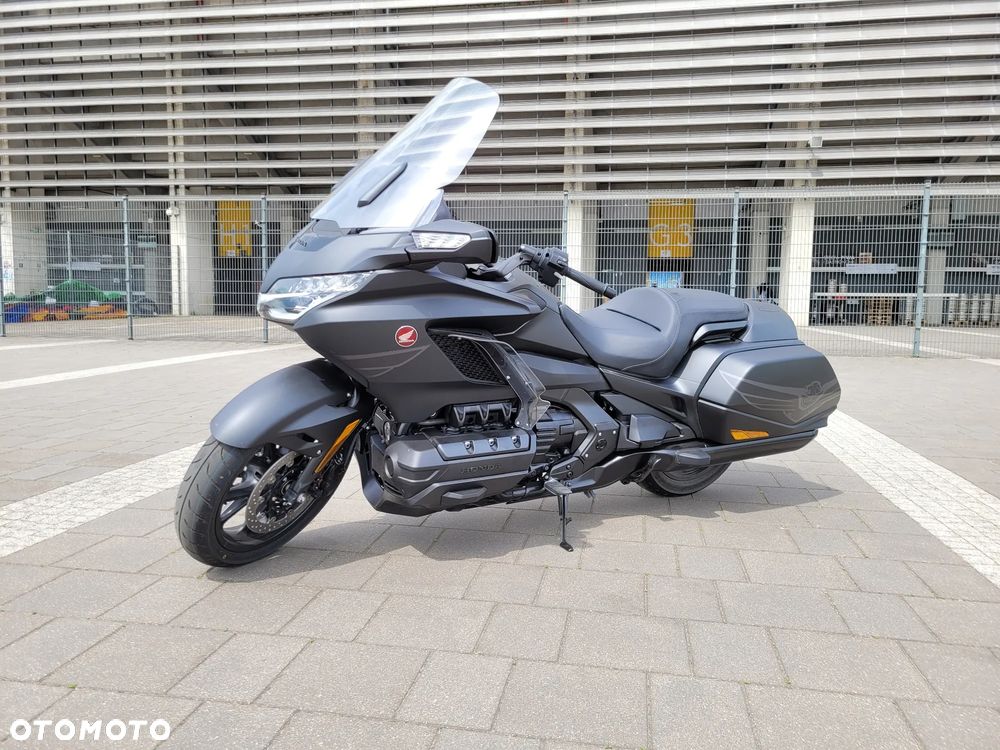 Honda GL - 11