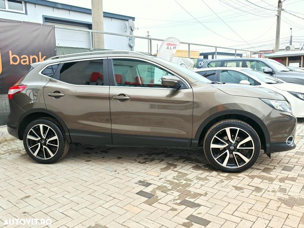 Nissan Qashqai 1.6 DCI Xtronic TEKNA+ - 7