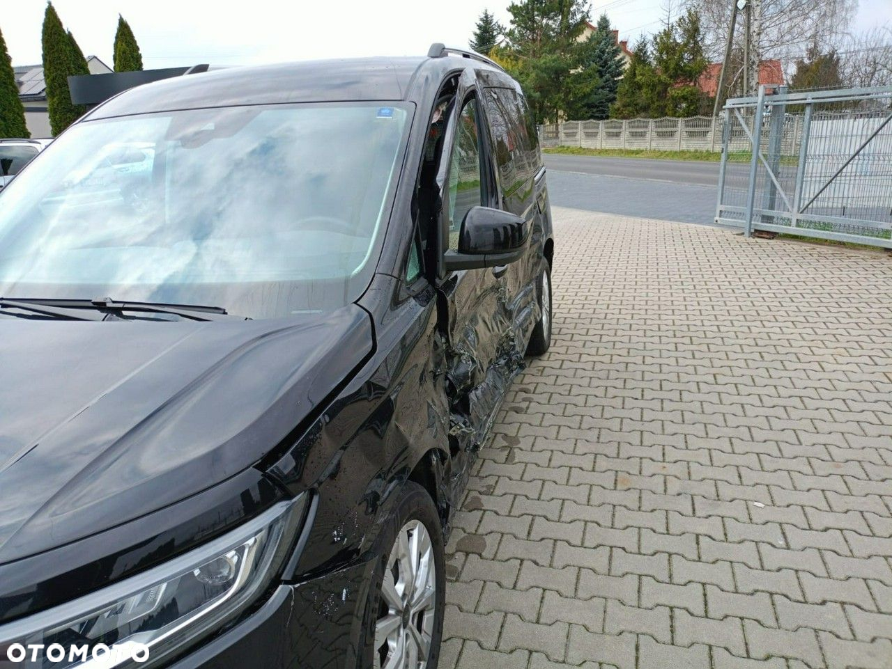Ford Tourneo Connect - 17