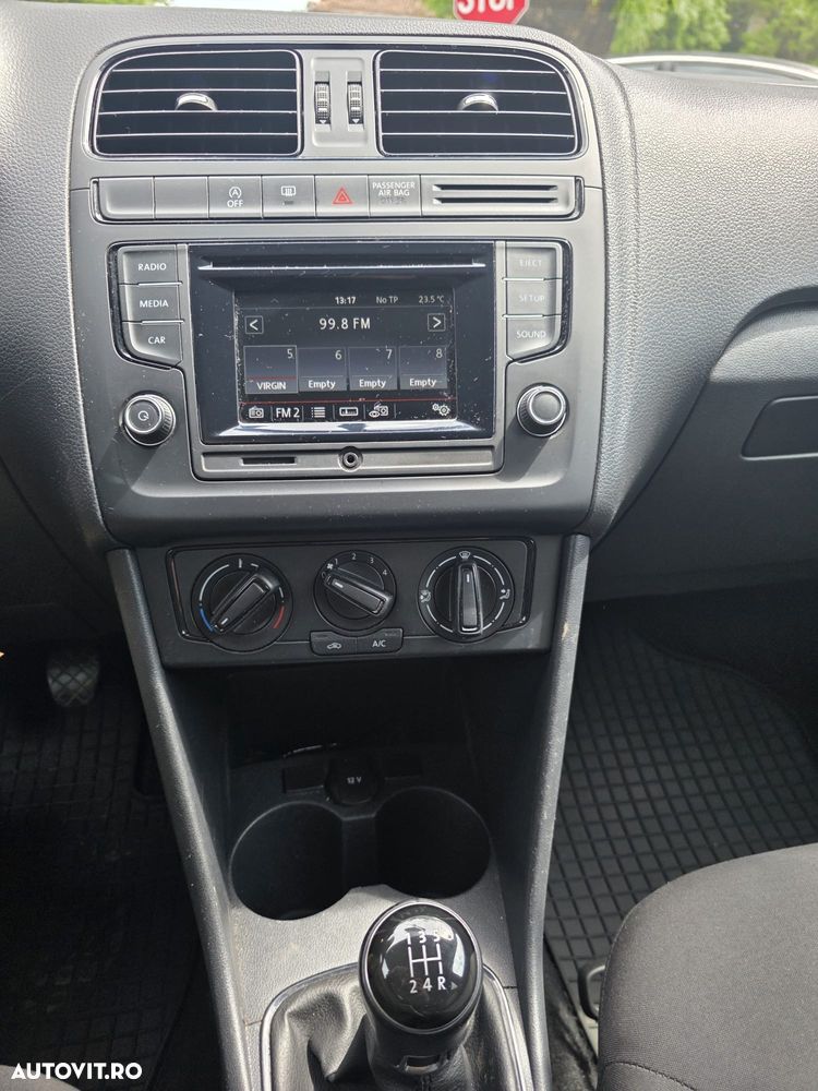 Volkswagen Polo 1.0 Comfortline - 10