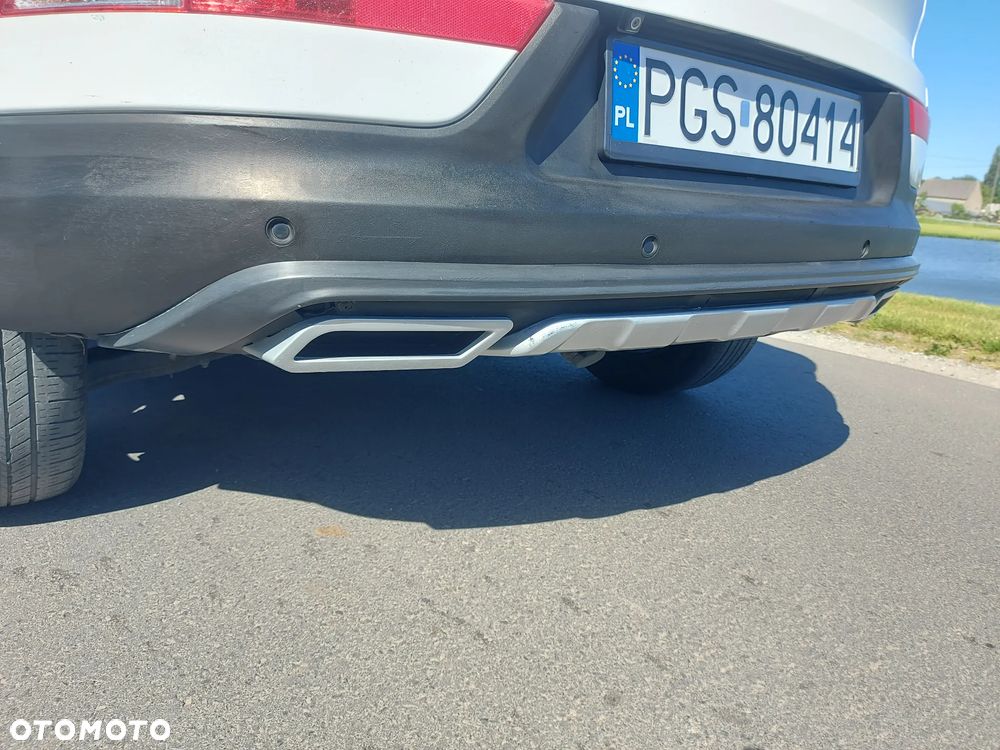 Kia Sportage 2.0 CRDI M 2WD - 12