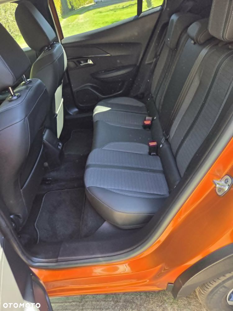 Peugeot 2008 PureTech 130 Stop&Start EAT6 Signature - 23