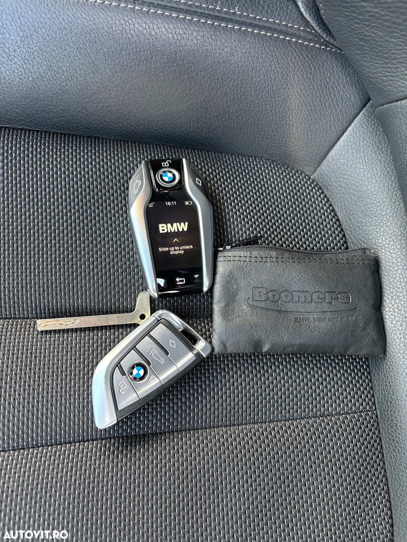 BMW Seria 5 520d Touring Aut. Sport Line - 24