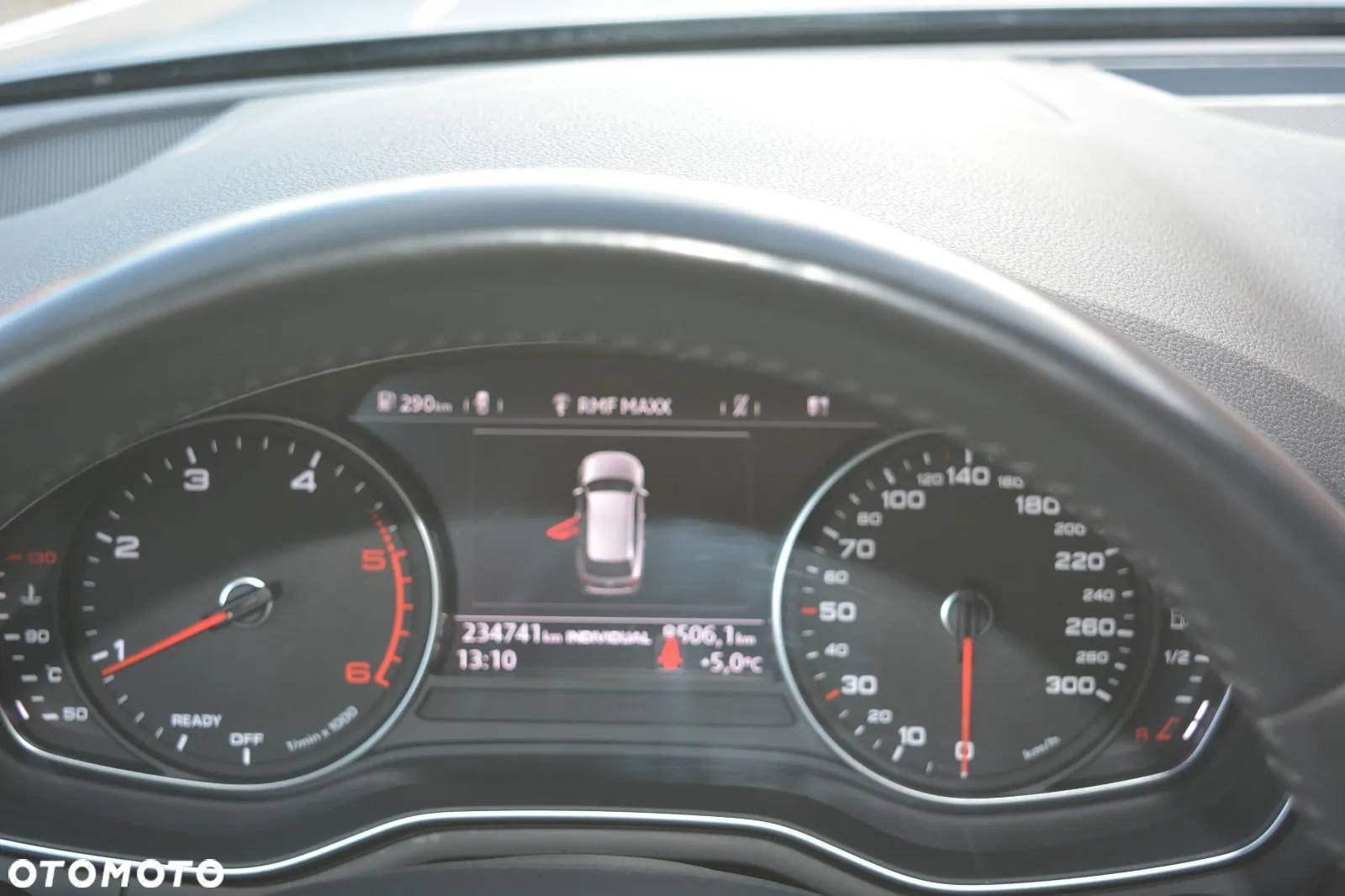 Audi A4 - 24