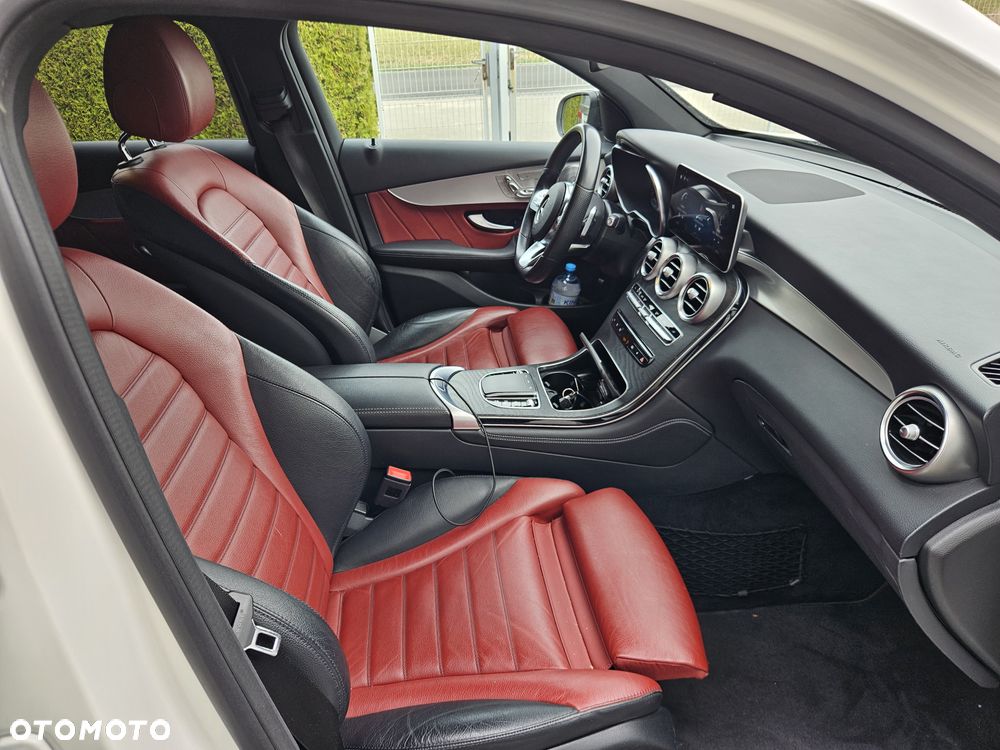 Mercedes-Benz GLC 300 d 4Matic 9G-TRONIC Exclusive - 15