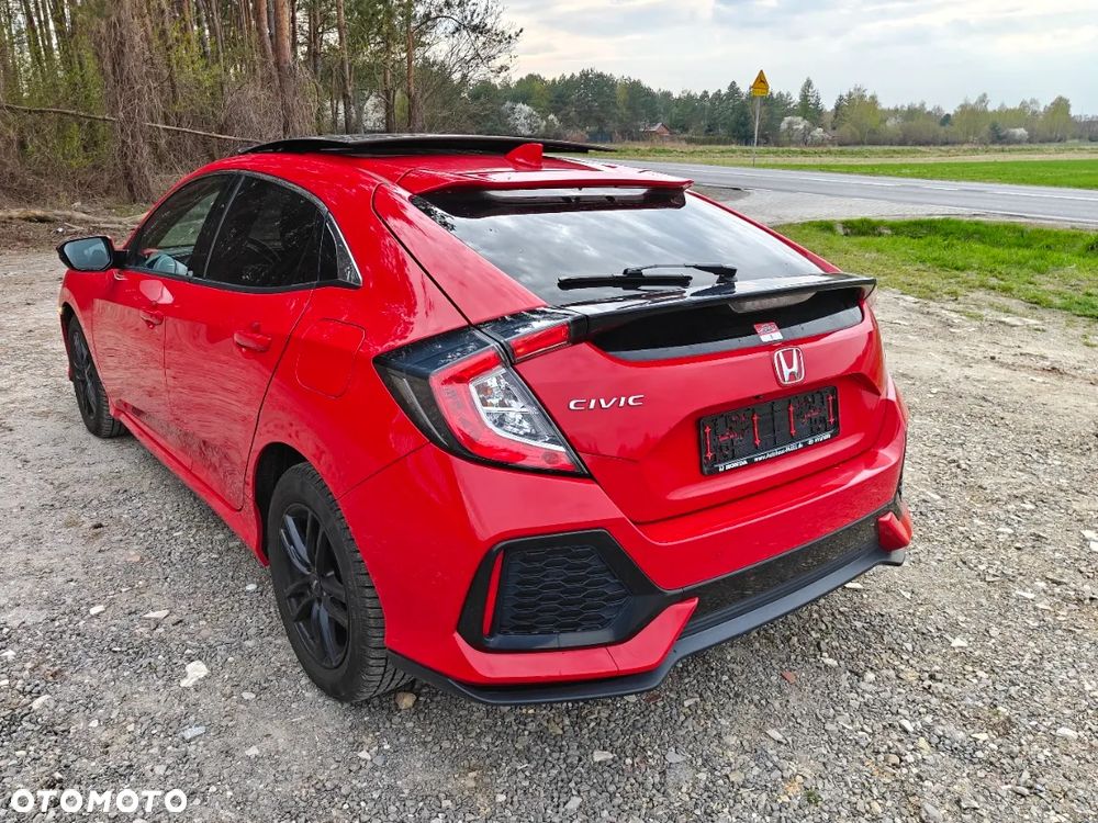 Honda Civic 1.0 i-VTEC Turbo Executive Sport Line - 8