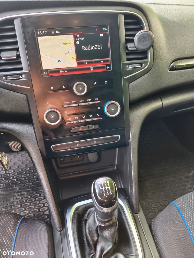 Renault Megane 1.5 dCi Energy Life EU6 - 12