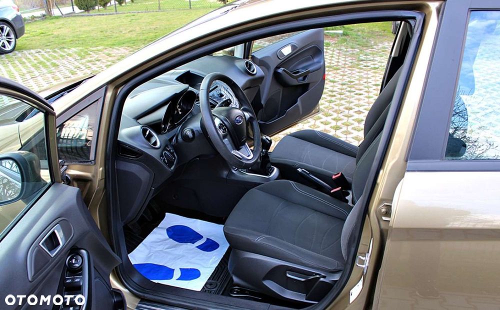 Ford Fiesta - 8