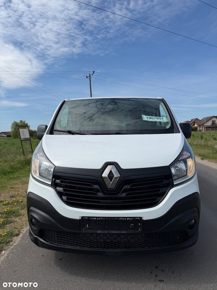 Renault Trafic - 2