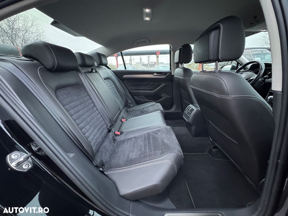 Volkswagen Passat 2.0 TDI DSG Highline - 23