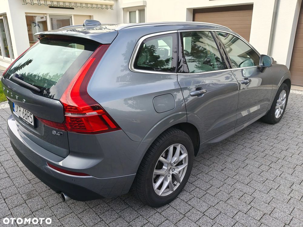 Volvo XC 60 B4 D AWD Momentum Pro - 5