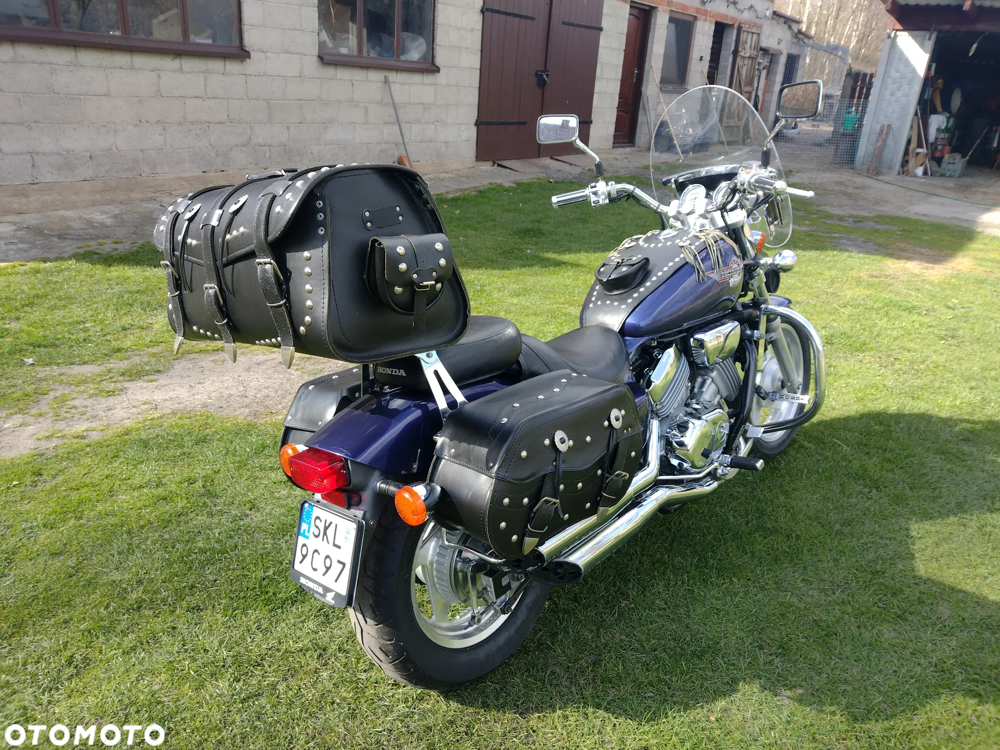 Honda VF - 7