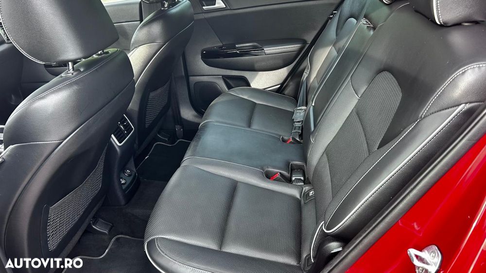 Kia Sportage 2,0 CRDI AWD Aut. GT Line - 8