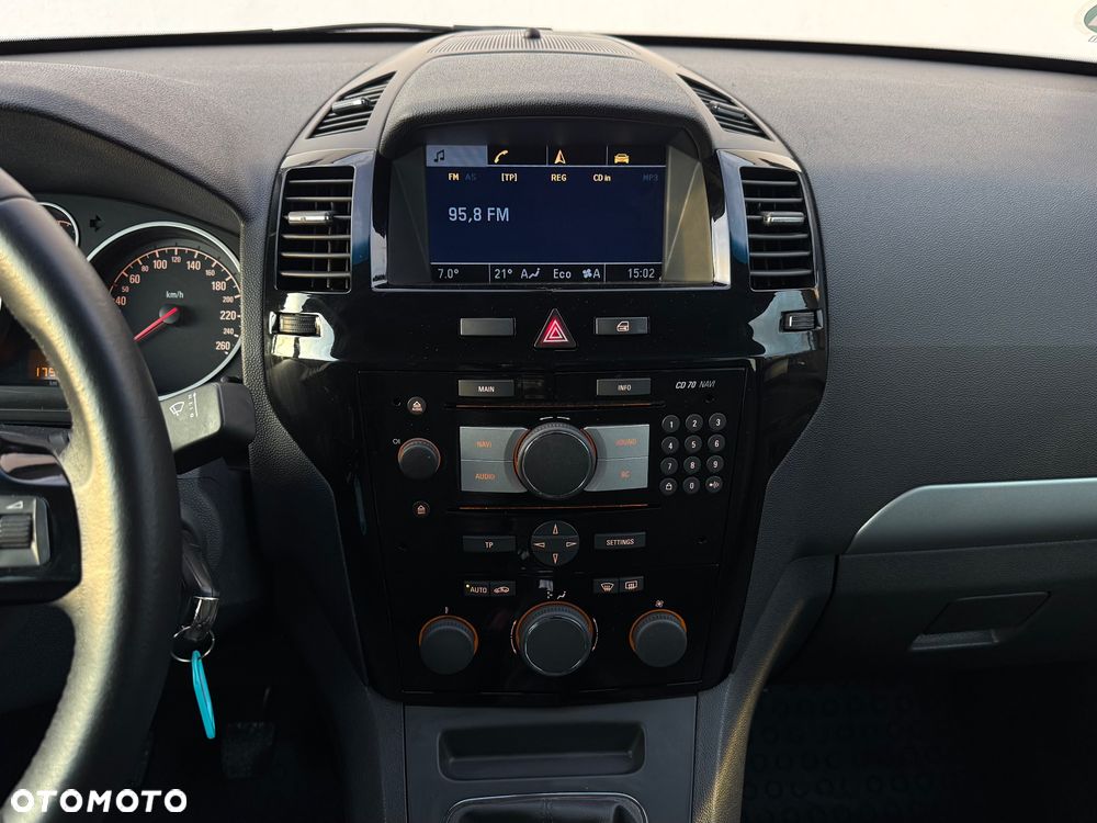 Opel Zafira 1.8 Enjoy - 21